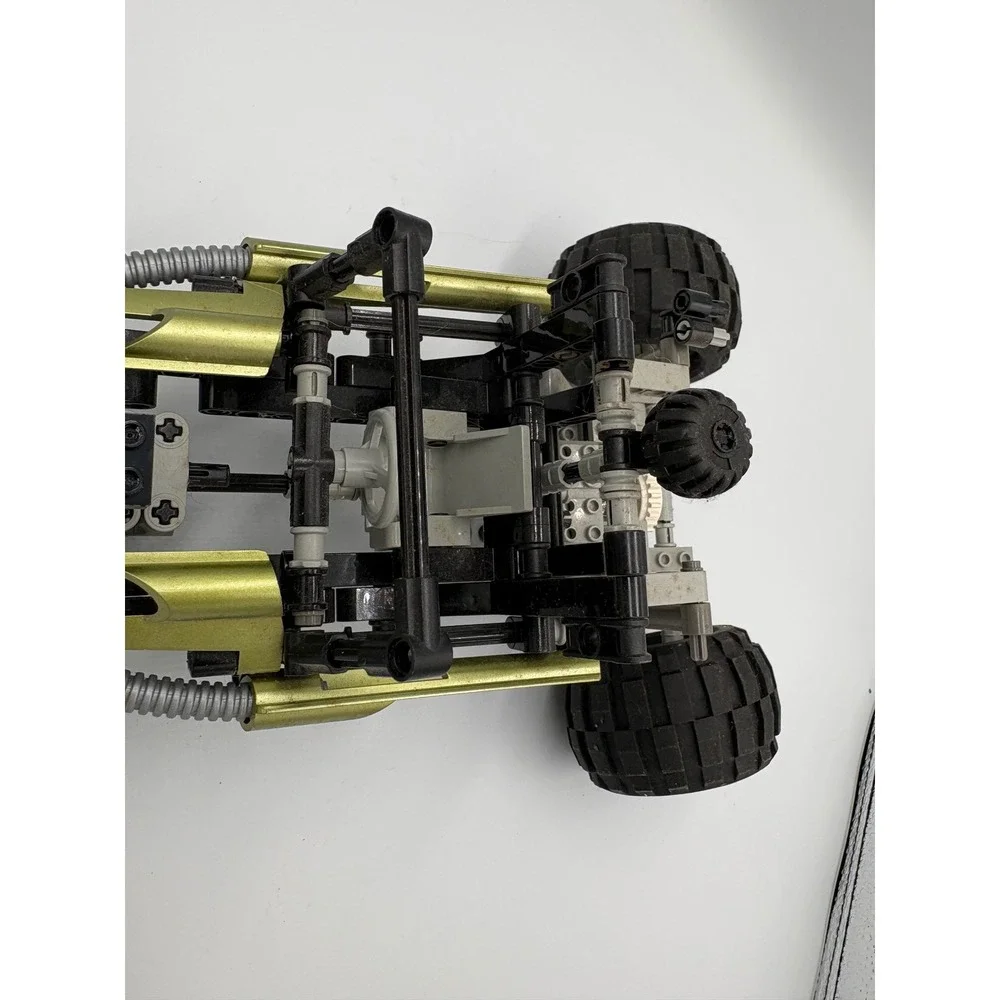 LEGO‎ Technic 8520 Millennium Slizer Throwbots Off-Road Vehicle Incomplete Parts